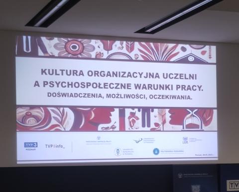 ekran z tytułem konferencji 